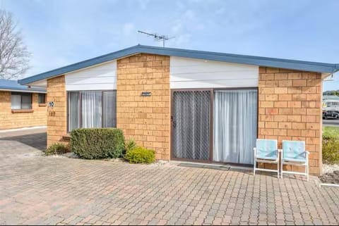 Kellraine Holiday Units Apartment in St Helens