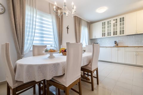 VRANJEŠ Apartment in Šibenik-Knin County, Croatia