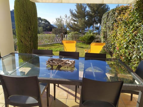 Villa le Hameau - Cap Esterel (Agay) House in Saint-Raphael