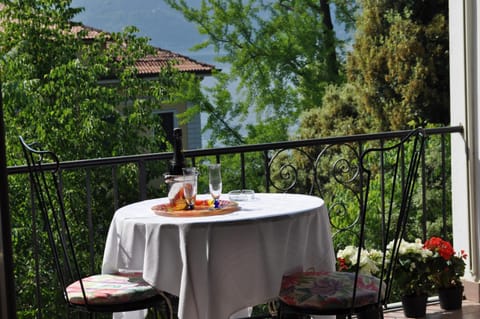 View (from property/room), Balcony/Terrace