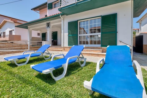 Garden view, sunbed