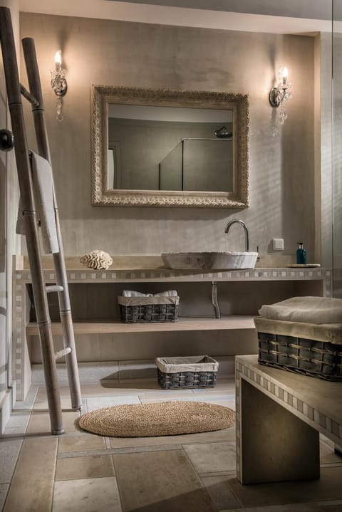 Shower, Bathroom, Bathroom