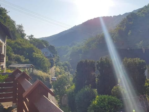 Ferienwohnungen Lithos Apartment in Rhein-Hunsrück-Kreis