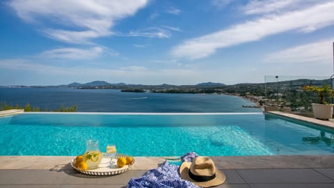 View (from property/room), View (from property/room), City view, City view, Sea view, Sea view