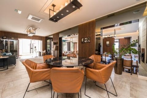 Rooms & Restaurant Matanovi Dvori Bed and Breakfast in Šibenik-Knin County, Croatia