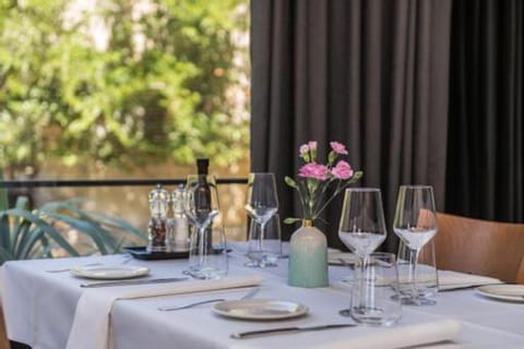 Rooms & Restaurant Matanovi Dvori Bed and Breakfast in Šibenik-Knin County, Croatia