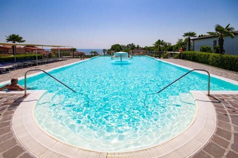 Lake view, Landmark view, Pool view, Swimming pool, Swimming pool