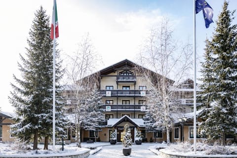 Property building, Winter