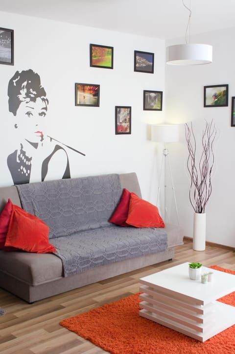 Bed, Living room, Seating area, Inner courtyard view