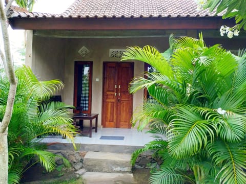 Angga Guest House Bed and Breakfast in Bali