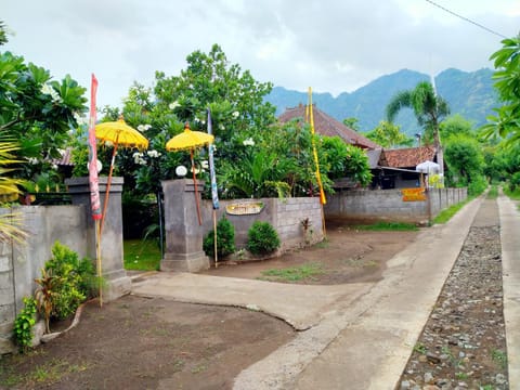 Angga Guest House Bed and Breakfast in Bali