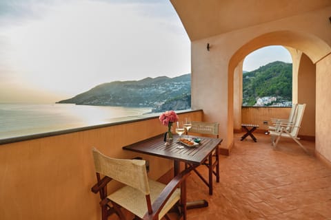 View (from property/room), Balcony/Terrace