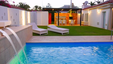 Spa and wellness centre/facilities, Swimming pool