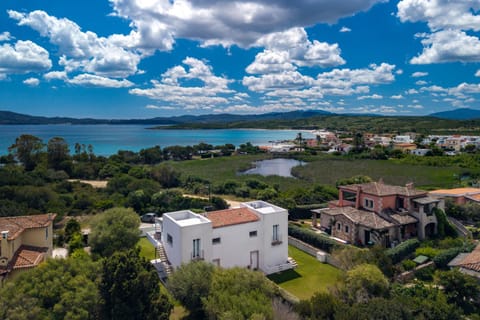 Property building, Day, Bird's eye view, Sea view