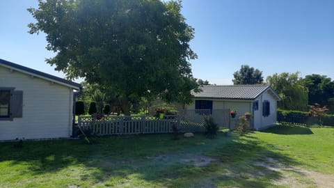 Domki Przy Orzechu House in Swinoujscie