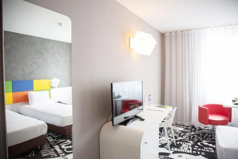 Seating area, Bedroom