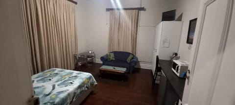 Glen Lilly Self Catering Apartment in Cape Town