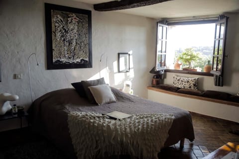 la maison aux bonsais Bed and Breakfast in Saint Paul de Vence