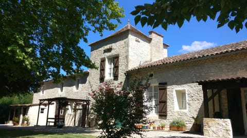 Facade/entrance, Garden, Balcony/Terrace, Garden view