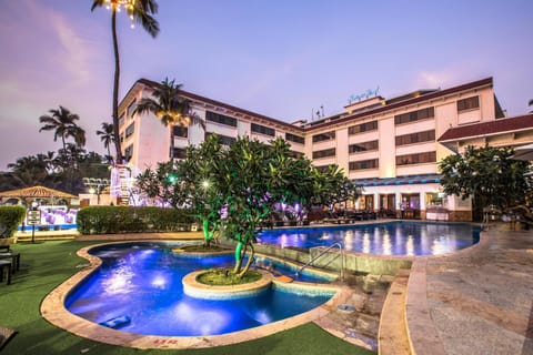 Garden, Swimming pool