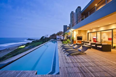 Beach, Pool view