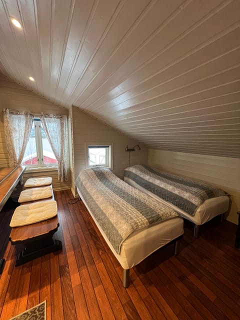 Visit Leif at Senja Vacation rental in Nordland, Norway