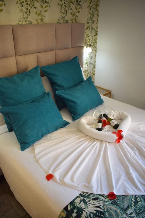 Bajondillo Beach Cozy Inns Bed and Breakfast in Torremolinos