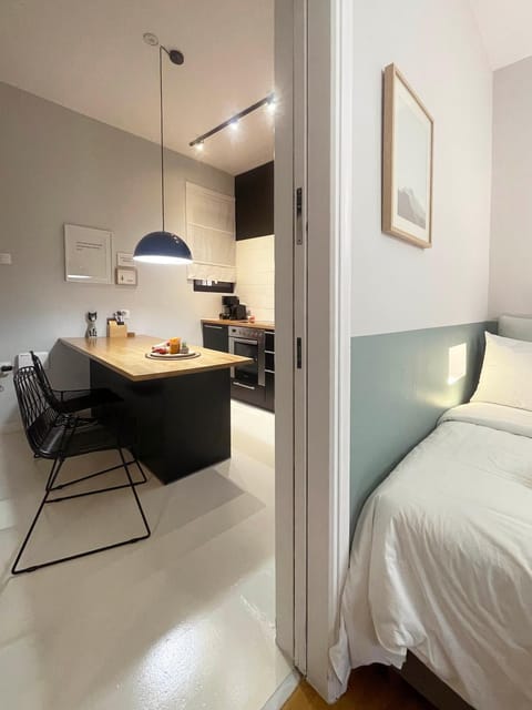 Bed, kitchen