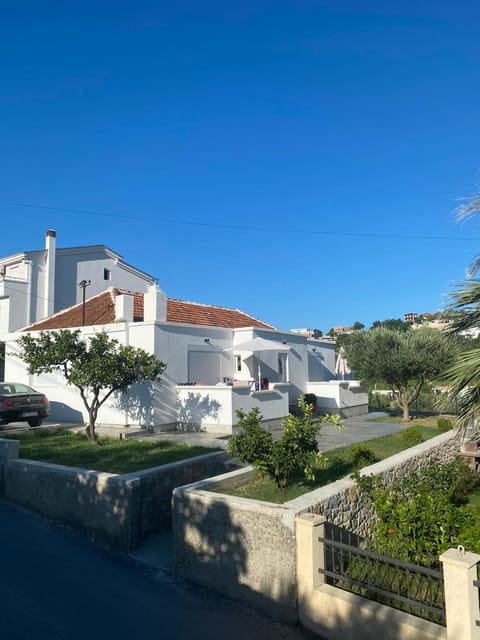 Ceka Apartments Apartment in Ulcinj