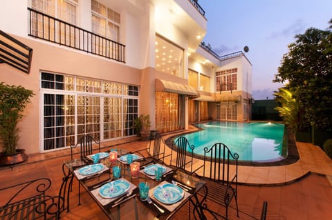 Pool view, Swimming pool