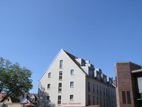 Property building, Facade/entrance