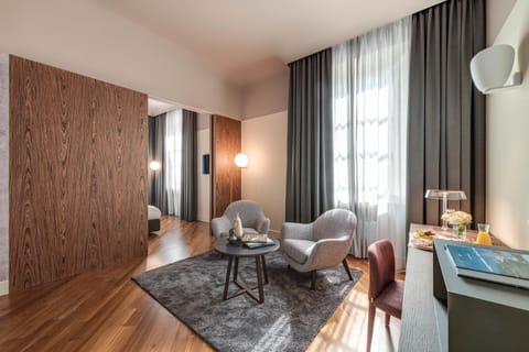 Palazzo Dipinto Hotel in Capannori