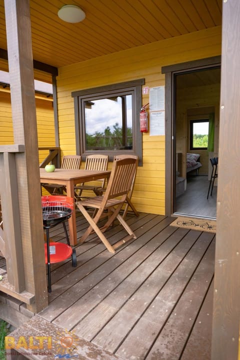 Balti Domki Letniskowe Nature lodge in Pomeranian Voivodeship