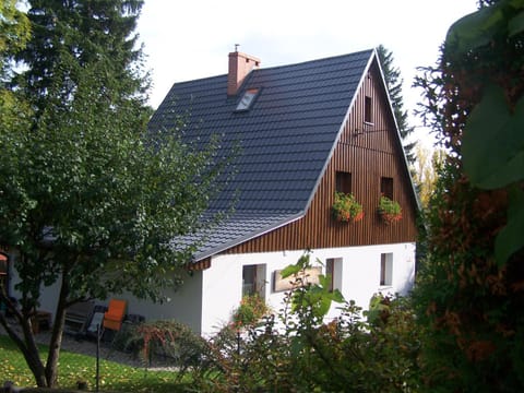 Property building, Winter