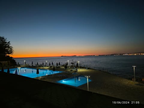 Artemis Beach House Apartment in Vlorë