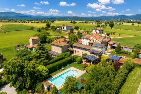 Bird's eye view, Pool view