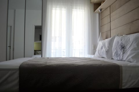 Athens Nest Apartment in Kallithea