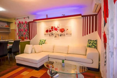 Two apartments near the sea Apartment in Šibenik-Knin County, Croatia