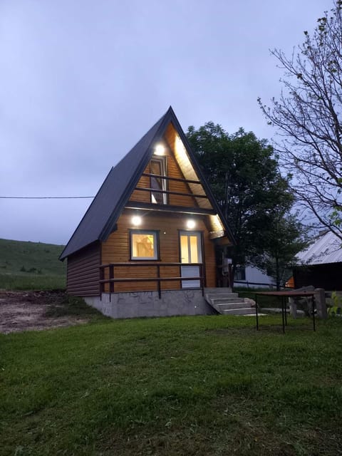 Property building, Spring, Natural landscape, Garden view