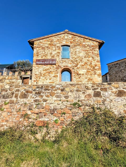 Borgo Medievale di Poggio Alla Pieve Relais, Food & Art Farm Stay in Emilia-Romagna