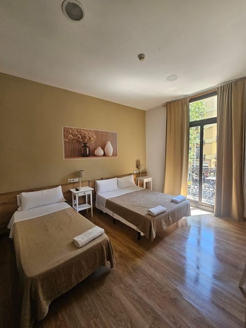 Bed, Balcony/Terrace, Photo of the whole room, Bedroom, towels