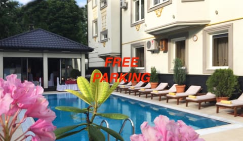 Property building, Swimming pool
