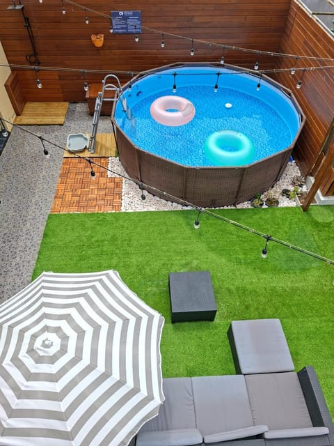 Patio, Pool view, Swimming pool