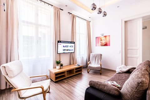 TV and multimedia, Living room