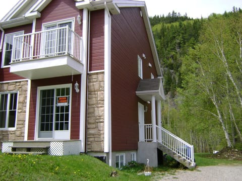 Facade/entrance, On site
