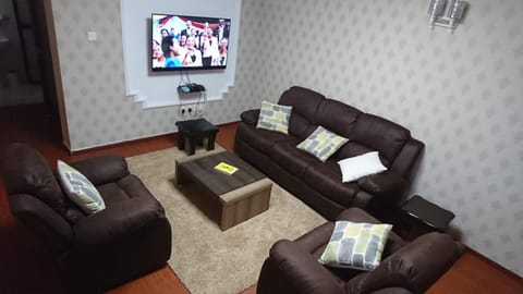 Communal lounge/ TV room, TV and multimedia, Living room, Lounge or bar