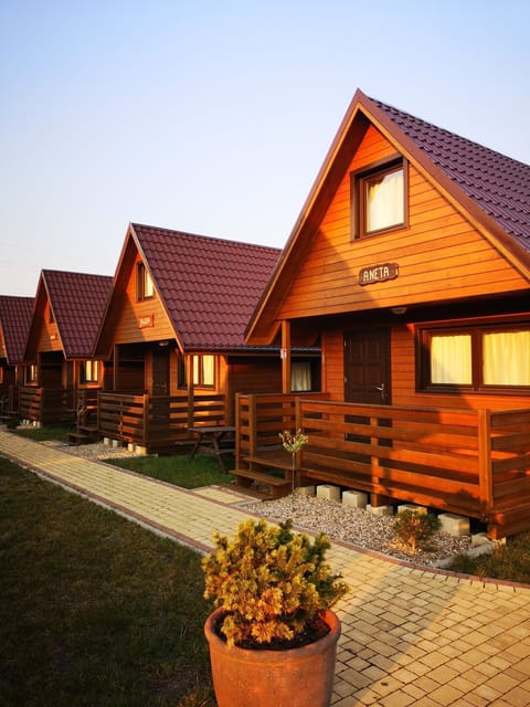 Domki Letniskowe "Przy Parku" House in West Pomeranian Voivodeship, Poland