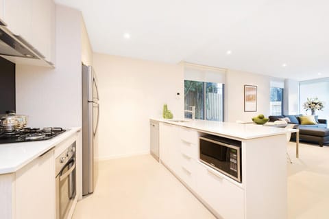 Kitchen or kitchenette, Living room