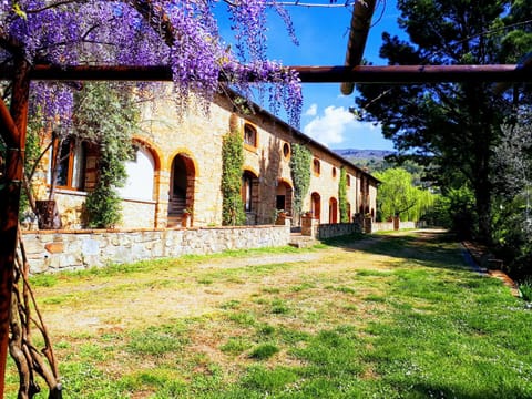 Property building, Spring, Garden, Decorative detail