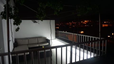 BBQ facilities, Garden, Balcony/Terrace, Lounge or bar